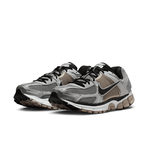 Men's Nike Zoom Vomero 5 - METALLIC SILVER